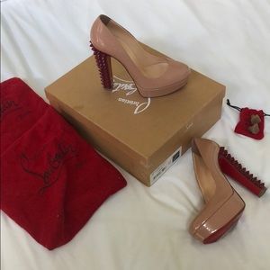 Christian Louboutin Taclou Pumps